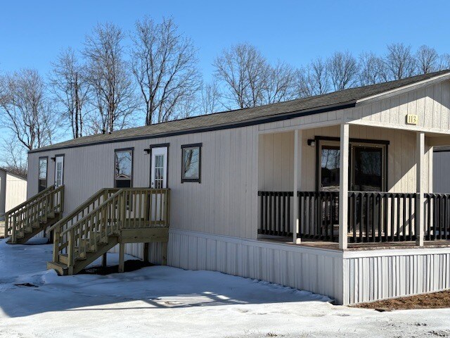 Foto del edificio - 625 Cane Creek Rd Ext