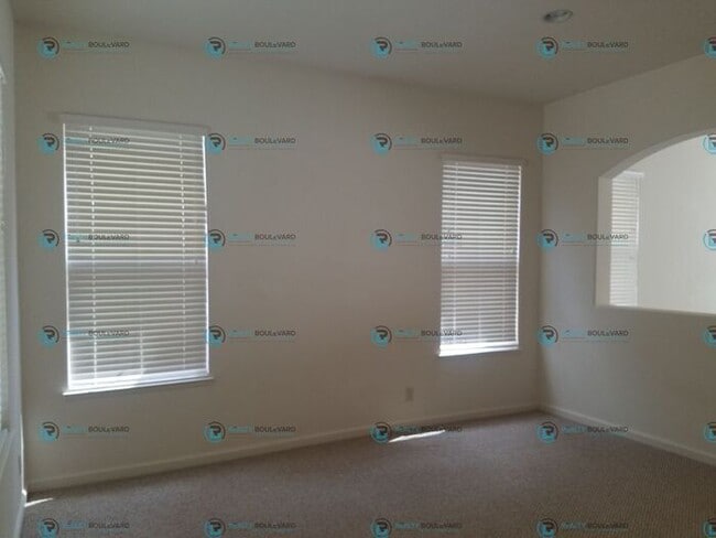 Building Photo - 2365 Red Maple Ct
