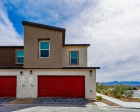 Building Photo - 9390 Emerald Mesa St