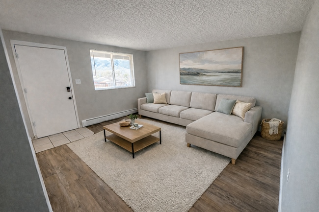 Foto del edificio - 1806 E La Salle St