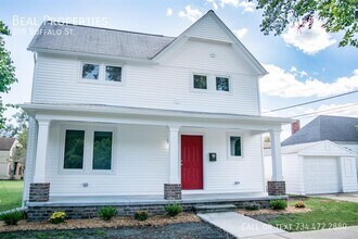 Building Photo - 209 Buffalo St