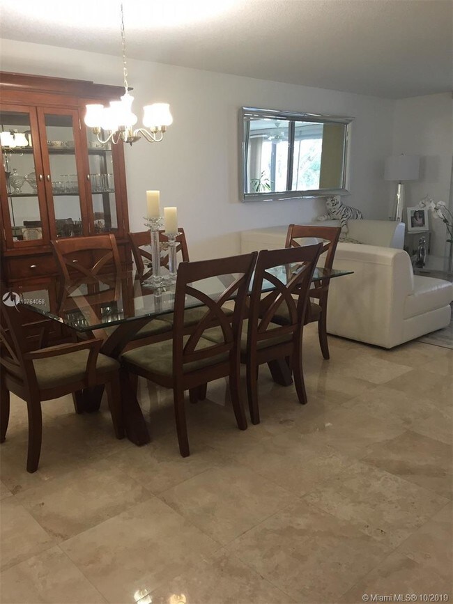 Building Photo - 480 NW 76th Ave