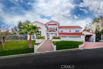Building Photo - 4020 Clarinda Dr