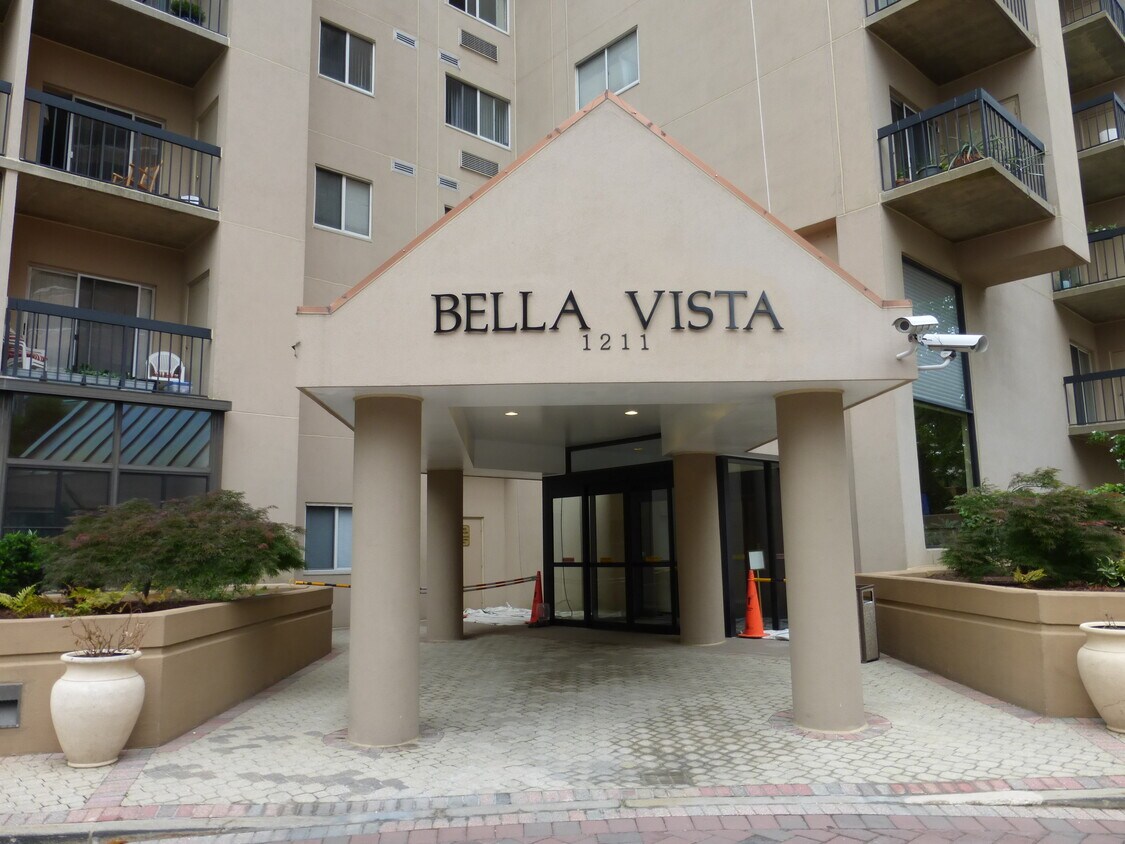 1211 S Eads St Unit 213, Arlington, VA 22202 Condo for Rent in Arlington, VA