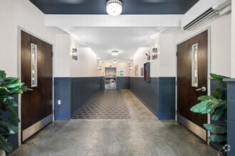 Lobby - Midtown Place
