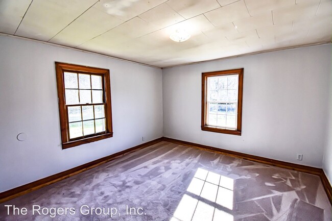 Building Photo - 3 br, 1 bath Apartment - 1230 Hight St.