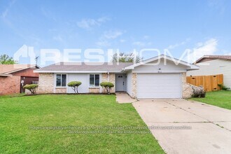 Building Photo - 8016 Southbrook Cir