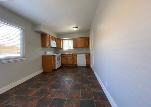 Building Photo - Charming 2-bedroom, 1-bath, 800 sq. ft. du...