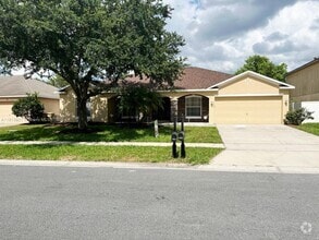 Building Photo - 3085 Mandolin Dr