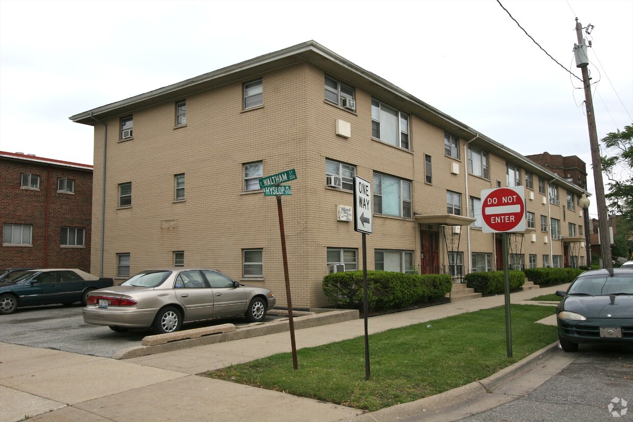 Primary Photo - Harrison Apartments