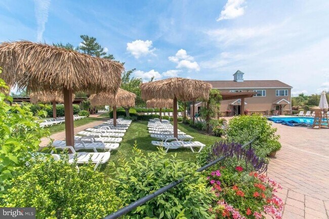 Foto del edificio - 16 Runnemede Rd