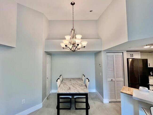 Foto del edificio - 2033 SE 10th Ave