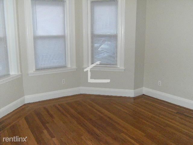 Foto del edificio - 183 Strathmore Rd