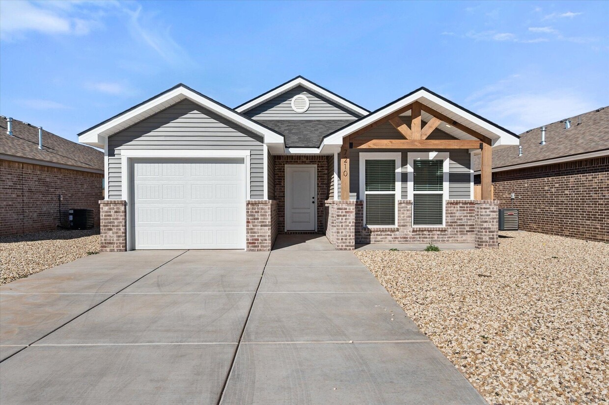 Foto principal - 7210 35th St