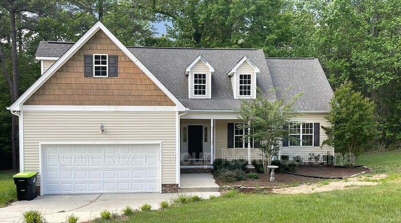 Foto principal - 56 Dodge Ln