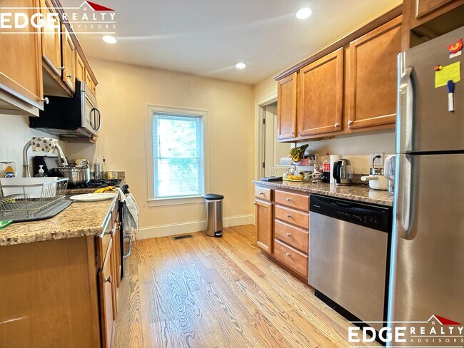 Foto del edificio - 55 Chestnut Hill Ave