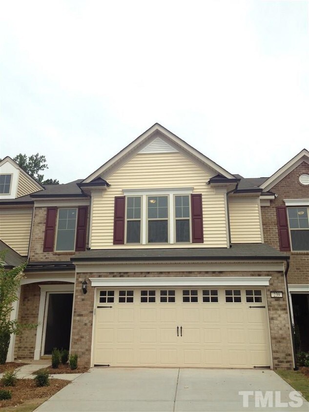 236 Lynchwick Ln, Durham, NC 27703 Townhouse for Rent in Durham, NC