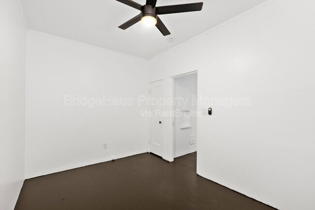 Foto del edificio - 2664 Sixth Avenue