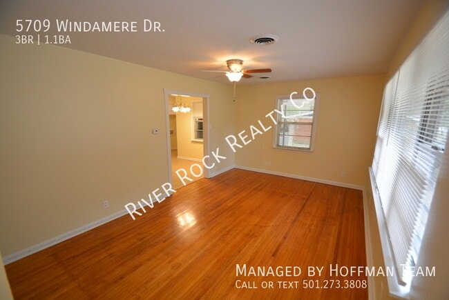 Foto del edificio - 5709 Windamere Dr