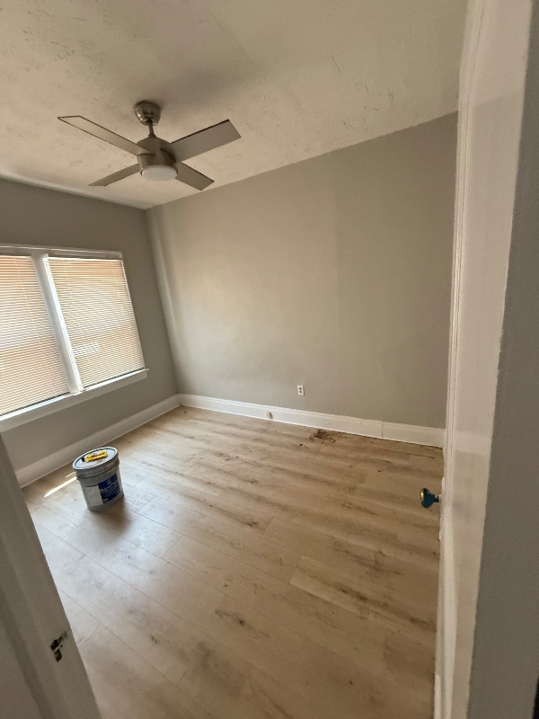 Foto del edificio - 13509 Edgewood Ave