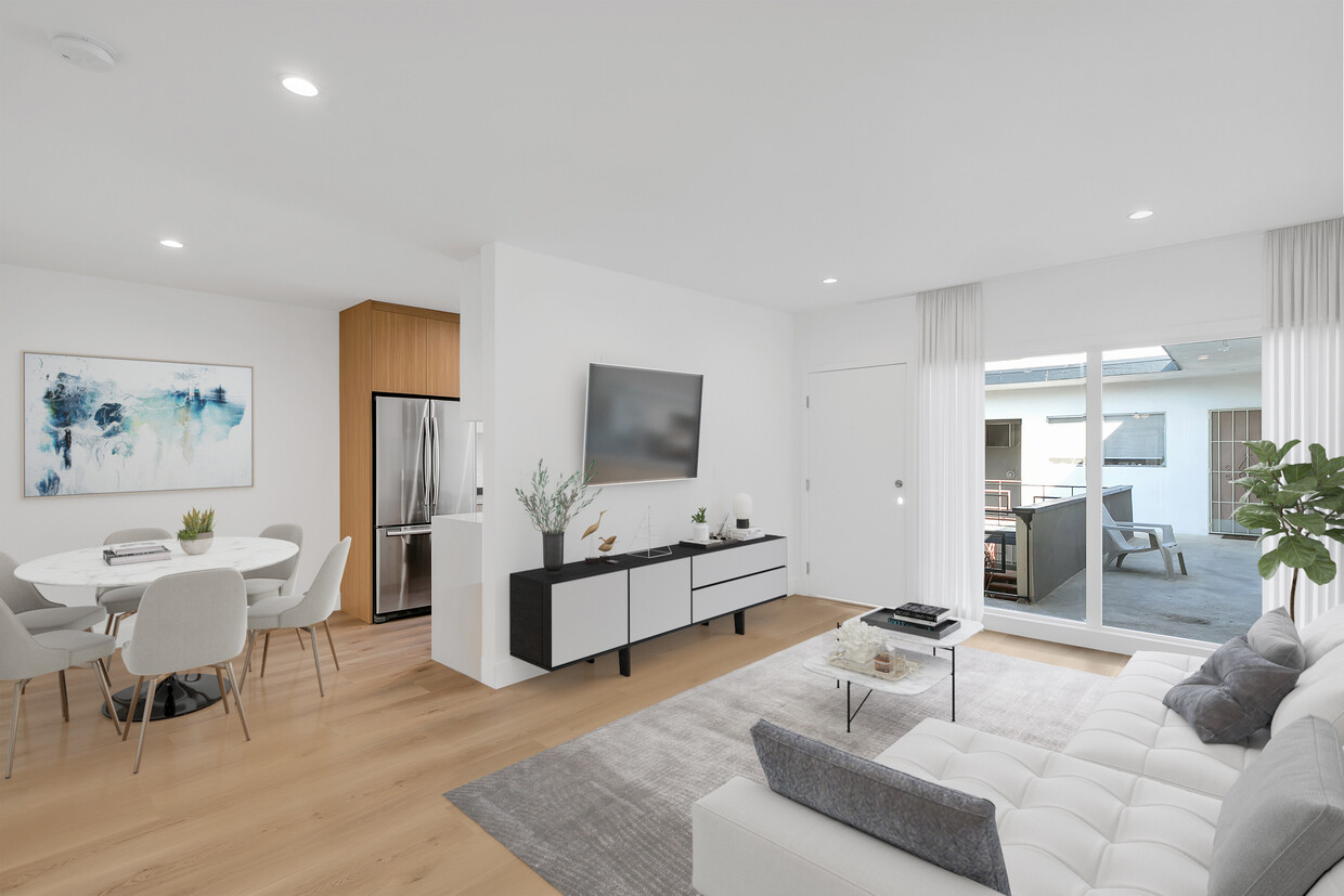 Foto principal - 8355 Blackburn Ave