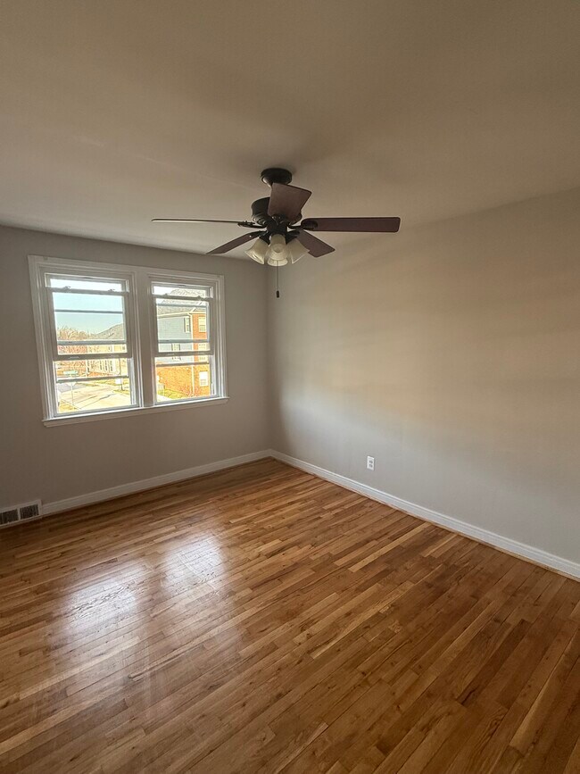 Foto del edificio - 4415 Old Frederick Rd