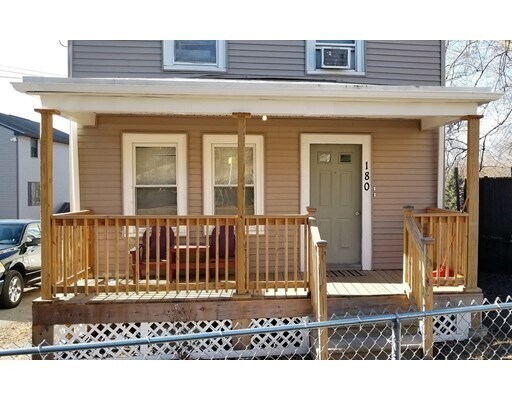 Primary Photo - 180 Myrtle St