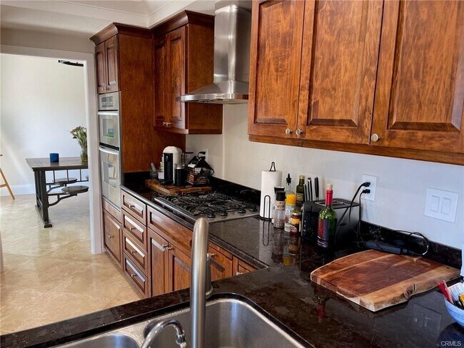 Foto del edificio - 2 Doheny, Laguna Niguel, CA 92677 - 4 BR 3...