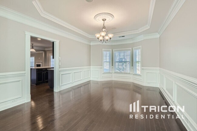 Foto del edificio - 3821 Litchfield Dr