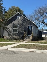 Building Photo - 1610 15th Ave