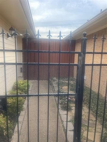 Building Photo - 2149 Stradivarius Ln