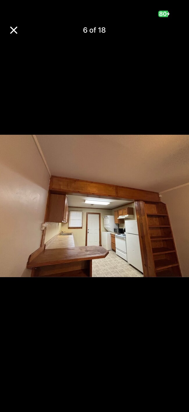 Foto del edificio - 4205 Spurgeon Dr