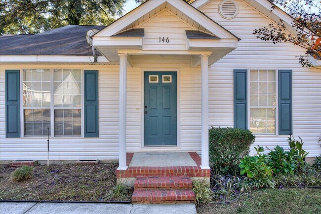Foto del edificio - 146 Spring Oak Ln