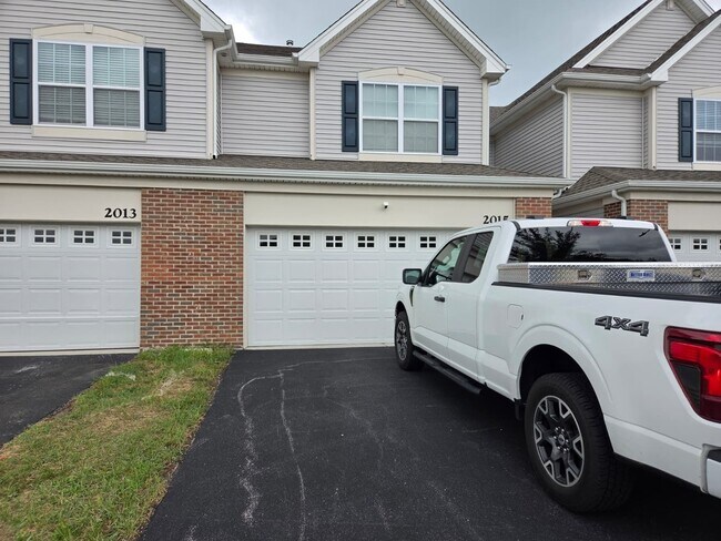 Foto del edificio - 2015 Pembridge Ln