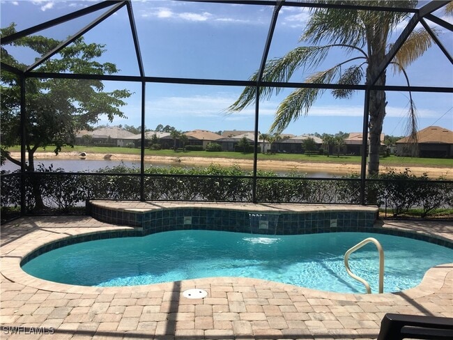 Foto del edificio - 7631 Jacaranda Ln