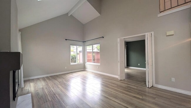 Building Photo - 5057 Abuela Dr