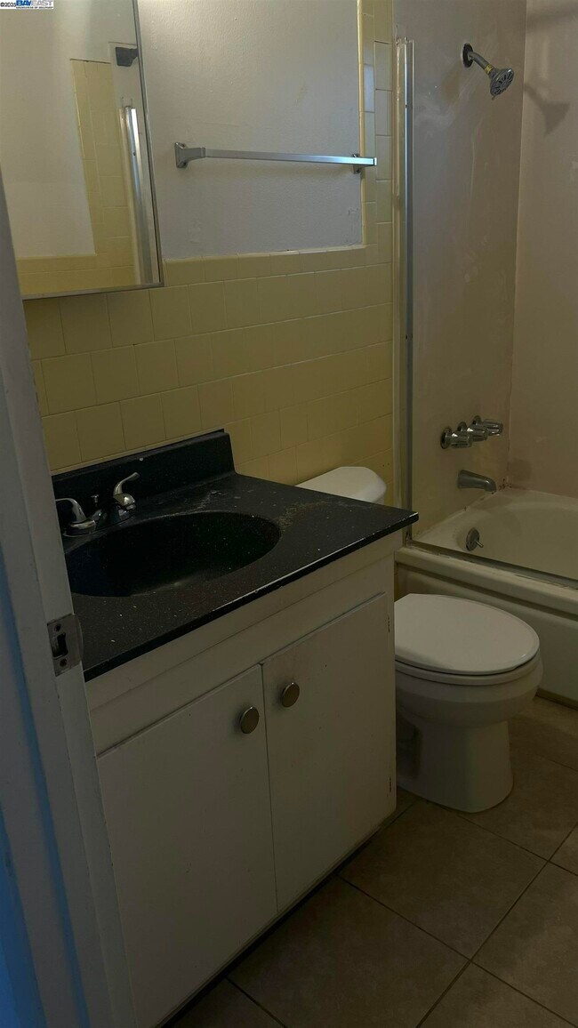 Foto del edificio - 21788 Thelma St