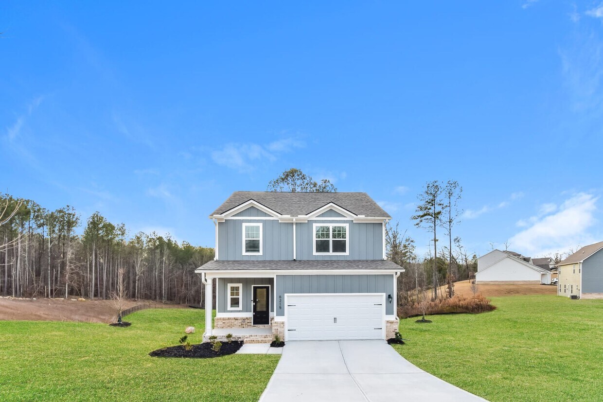 6215 Nathaniel Ln House Rental in Fairburn, GA