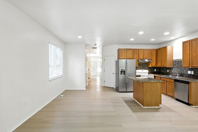 Foto del edificio - 10911-15 NE Weidler St.