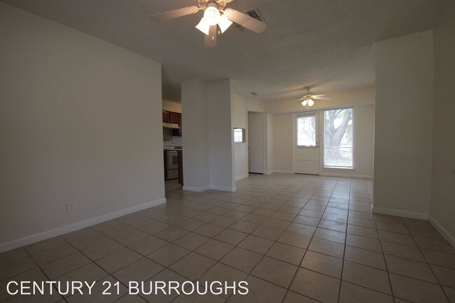 Foto del edificio - 3 br, 1 bath House - 133 Meadow Dr