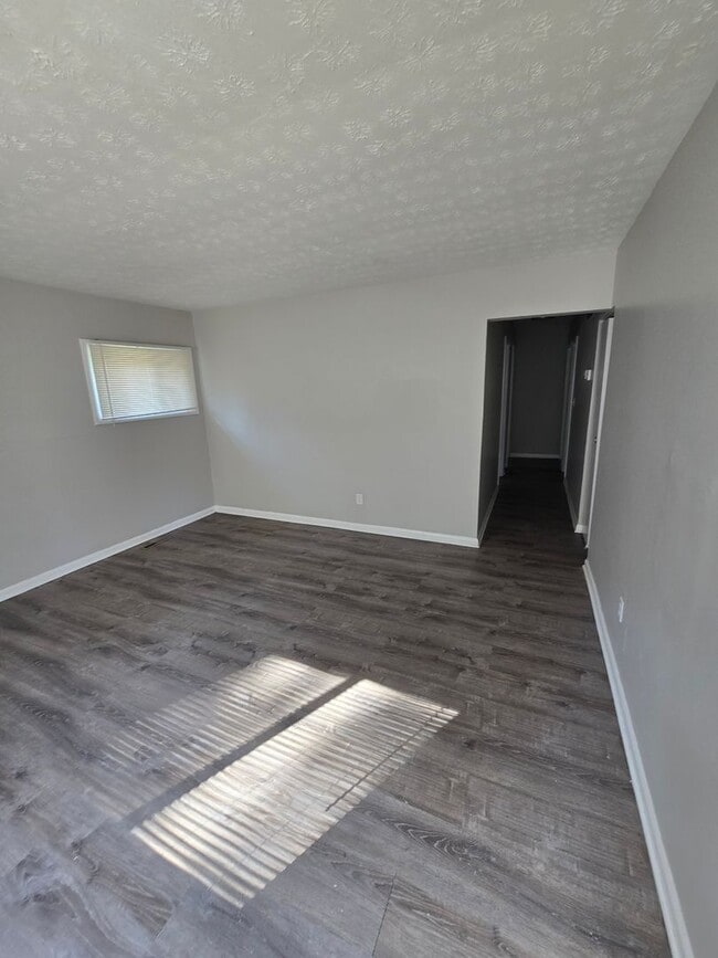 Building Photo - 2283 Dawnlight Ave