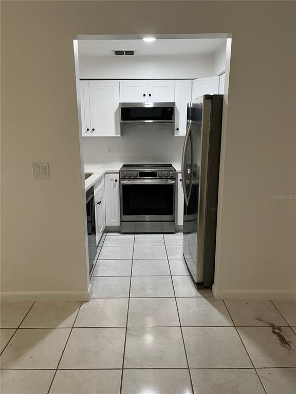 Foto del edificio - 8433 Laurelon Pl