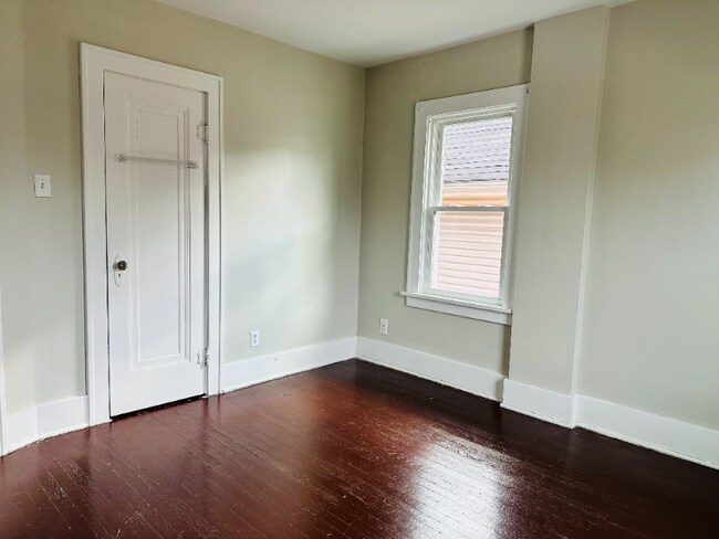 Foto del edificio - 839 N Howard St