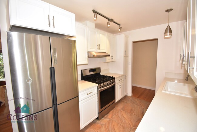 Building Photo - 10292 Sugar Pine Ct