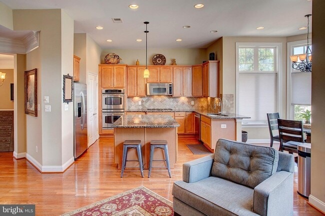 Building Photo - 43577 Purple Aster Terrace