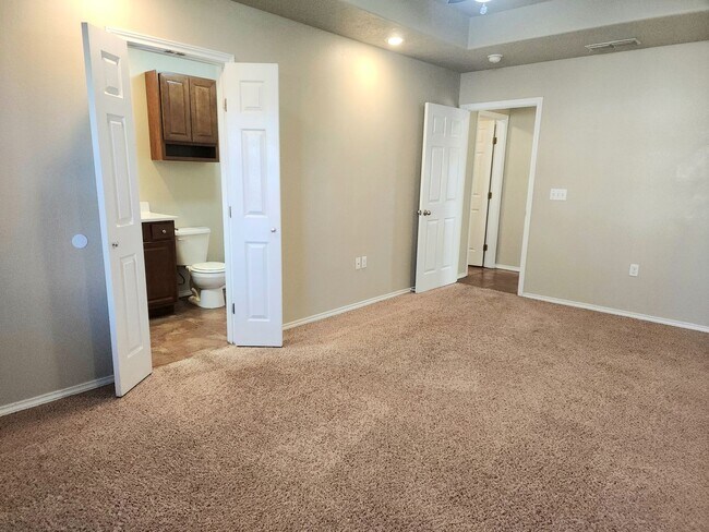 Foto del edificio - 1101 W 15th St