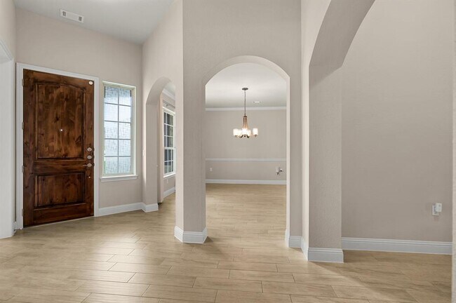 Building Photo - 609 Glacial Stream Ln