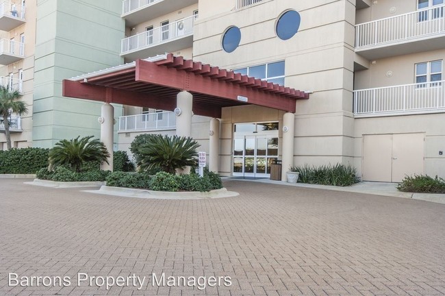 Building Photo - 800 Fort Pickens Rd