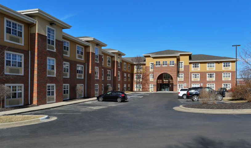 Exterior - Furnished Studio - Overland Park