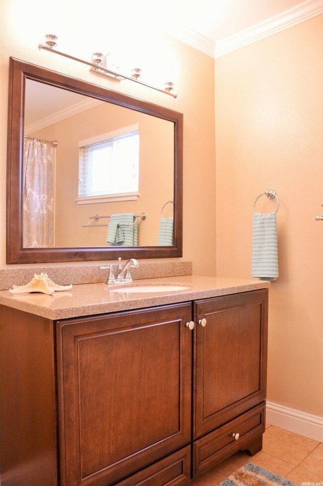 Building Photo - 970 Ponce de Leon Ave